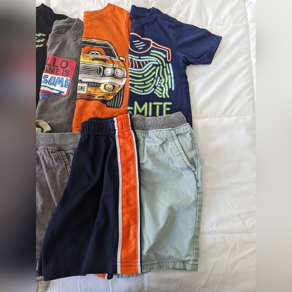 Boys Size 4 & 5 Summer Bundle - Picture 10 of 11